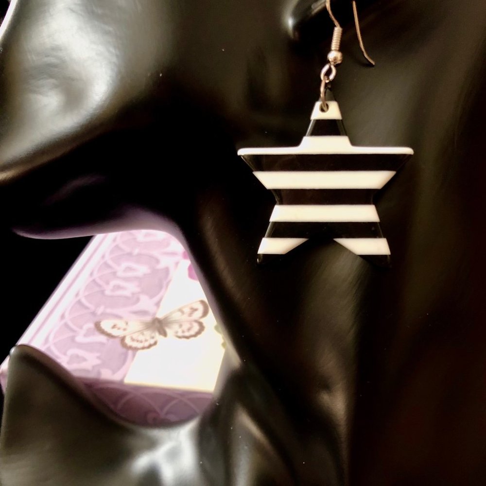 Trendy Black & White Star Earrings